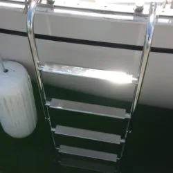 swim ladder midship